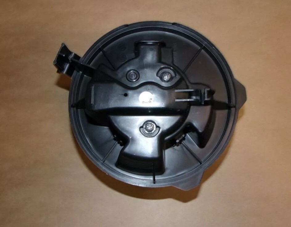Moteur de ventilateur de chauffage résout panne ventilation Citroën C5 2001-2004 référence 6441.N7 - 3