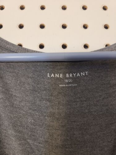 Lane Bryant Sleeveless Tank Top Shirt Scoop Neck Curve Hem Gray 18/20 Soft Flowy - Picture 3 of 8
