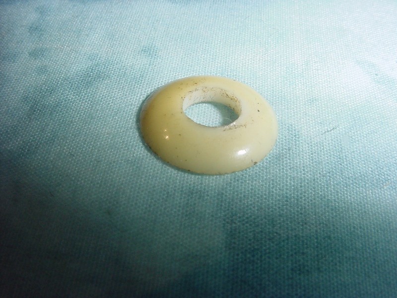 VINTAGE ORIGINAL GUITAR TUNING MACHINE STRING POST FERRULE