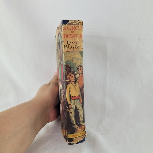 Vintage The Circus Of Adventure 1953 Hardback By Enid Blyton St Martin Press - Picture 5 of 19
