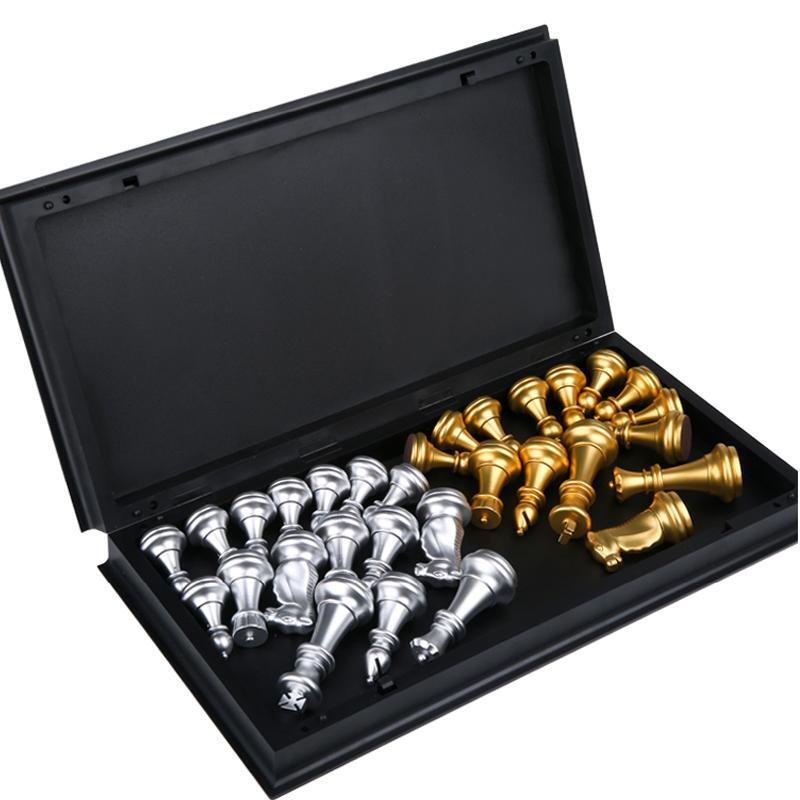 Medieval Folding Classic Chess Set with Chessboard 32 Pieces Gold Silver Magneti
