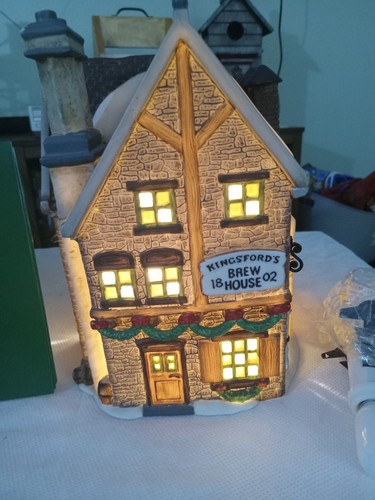 DEPT 56 "Kingsford's Brew House" 58114 SERIE DICKENS VILLAGE ritirata leggi - Foto 8 di 17