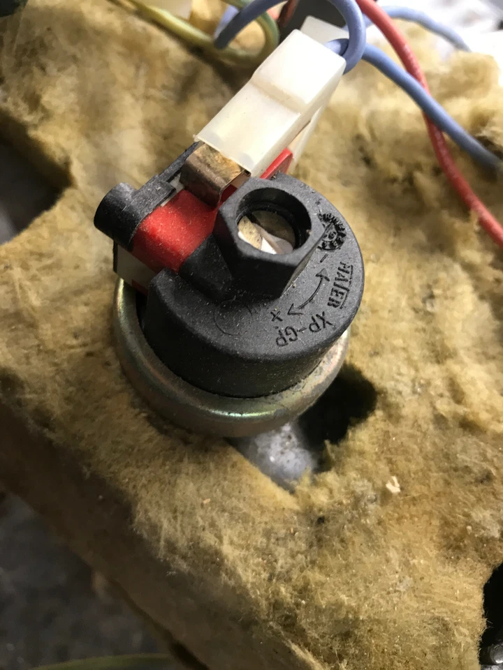 Merlin Dampfreiniger Polti Ersatz Druckschalter XP-GP - Bild 3 von 4