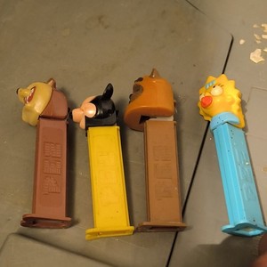 Pez Cartoon Character Dispensers Lot of 4 with Feet