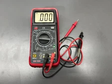 (F) CEN-TECH CENTECH P37772 11 FUNCTION DIGITAL MULTI-METER W LEADS - EXC COND