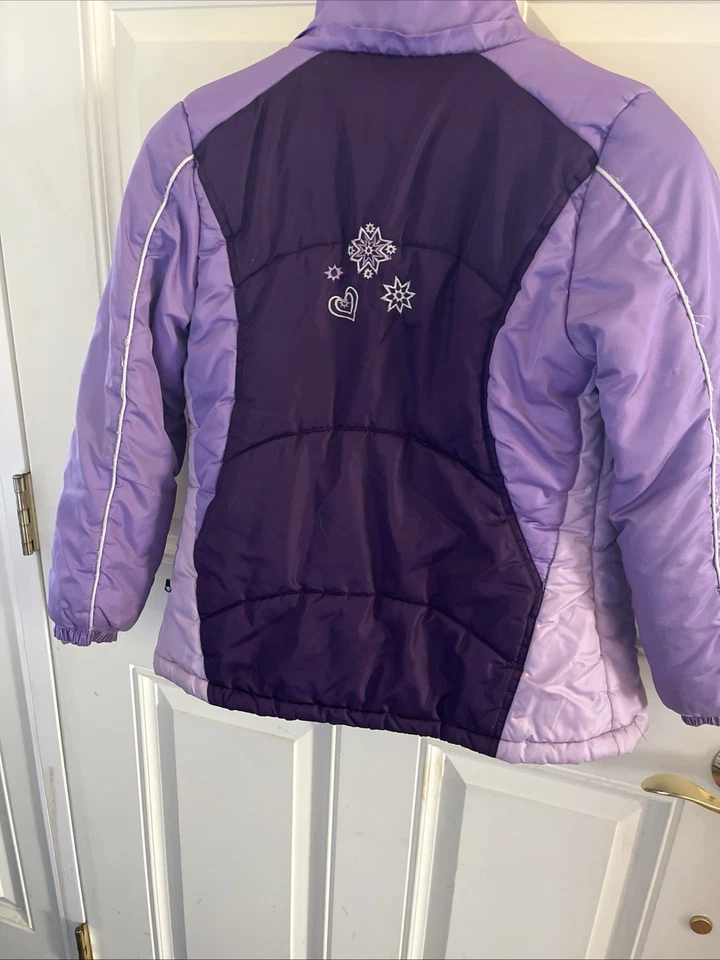 Abrigo de invierno infantil marca Rothschild. Le falta la capucha talla M 10-12  Foto 2 de 4