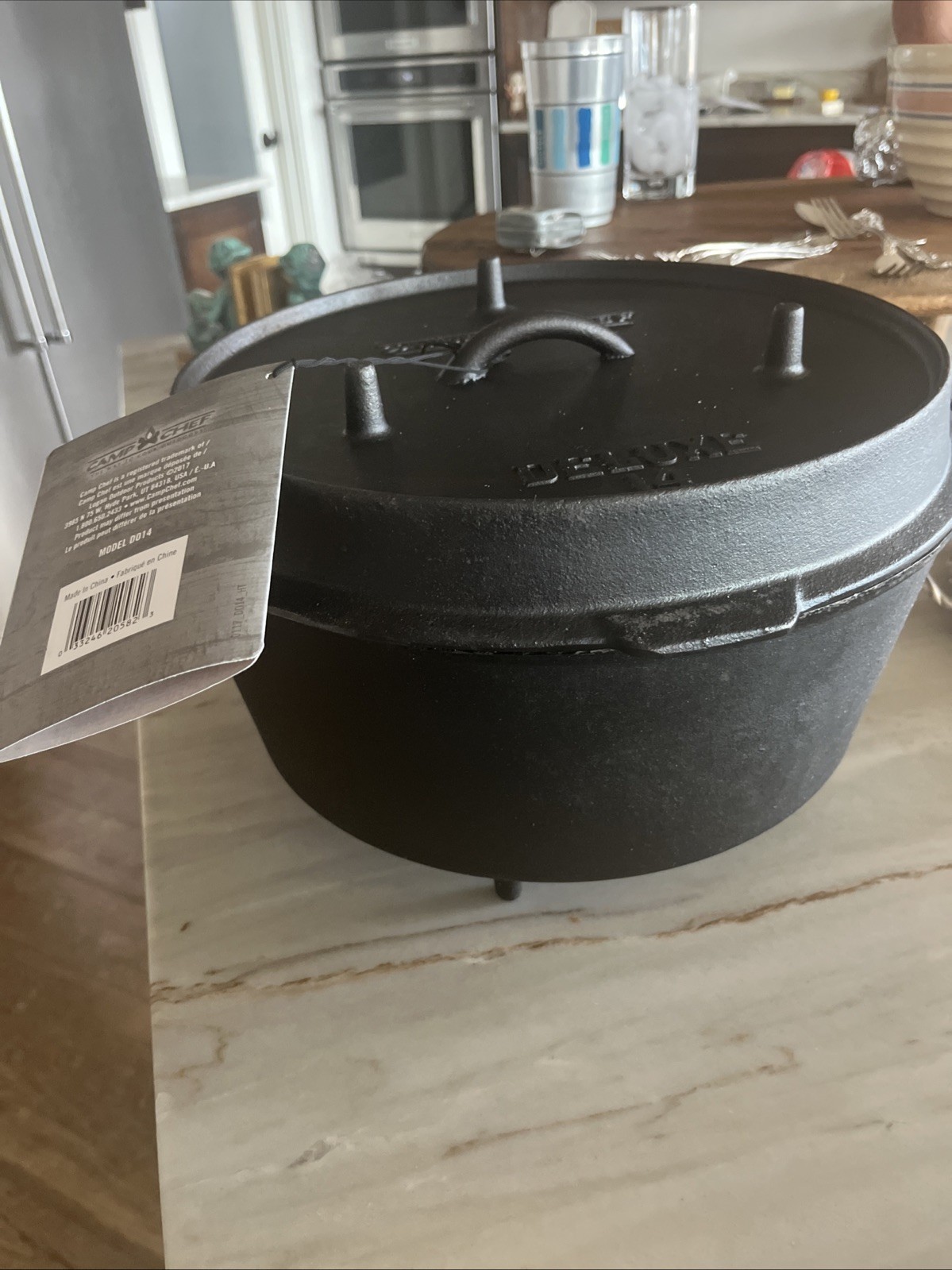 Camp Chef Lewis & Clark commemorative model DO-14 11-7/8 qt Cast Iron Dutch Oven