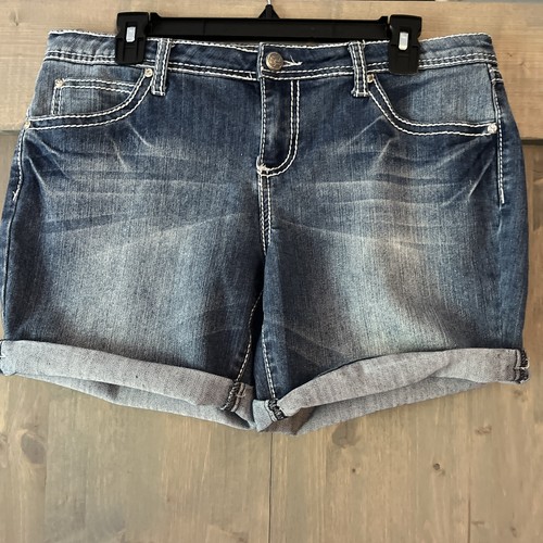Earl Jeans Bling Denim Shorts Size 12P Roll Hem Stretch Embroidered Rhinestones - Picture 2 of 9