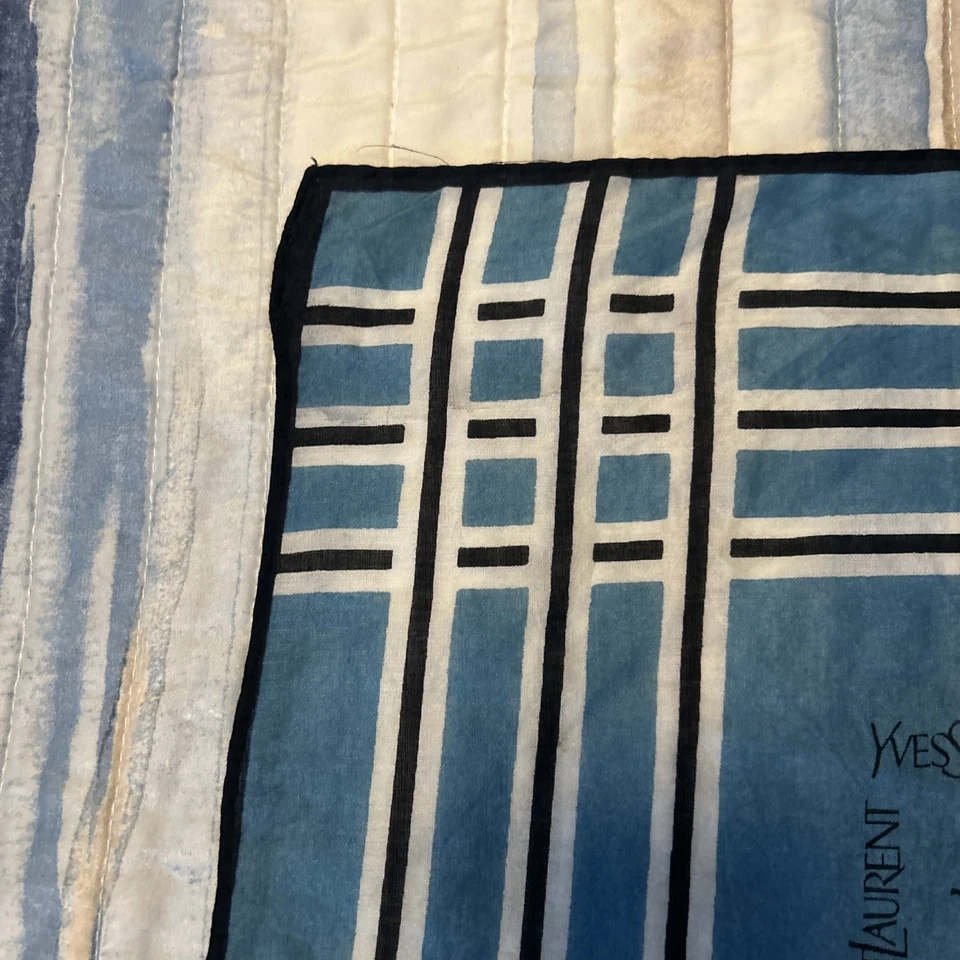 Pañuelo cuadrado vintage YVES SANIT LAURENT Rive Gauche 18" pañuelo azul  Foto 3 de 4