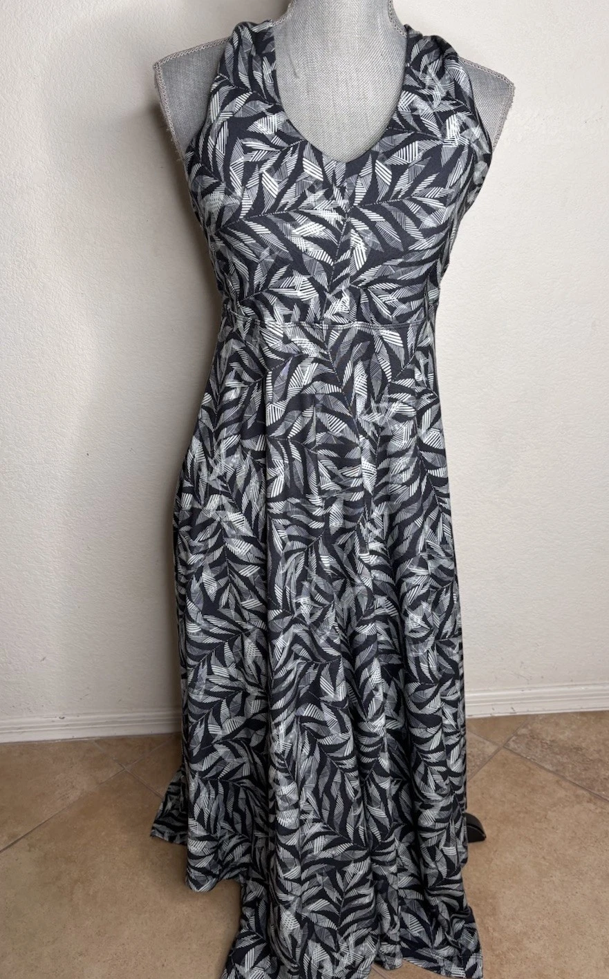 prana saxon dress tropical palm print midi 