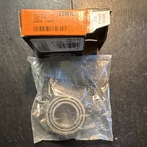 Timken SET4 Tapered roller bearing Set L44649 And L44610 (1) New