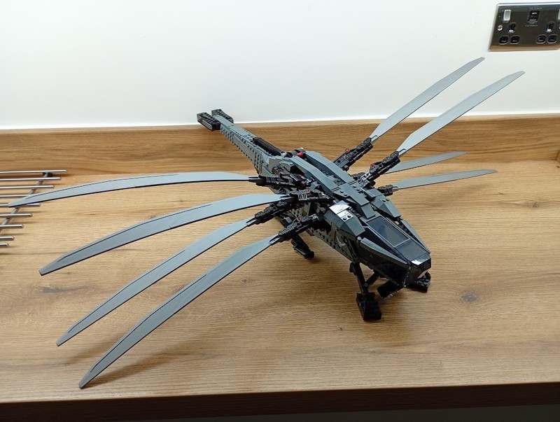 LEGO Icons Dune Atreides Royal Ornithopter 10327 built-no minifigs box or instru