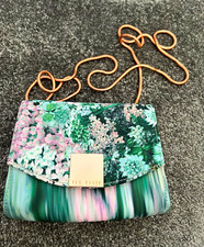 Ted Baker Floral Small Crossbody Bag Magnetic Close Rose Gold Chain Strap