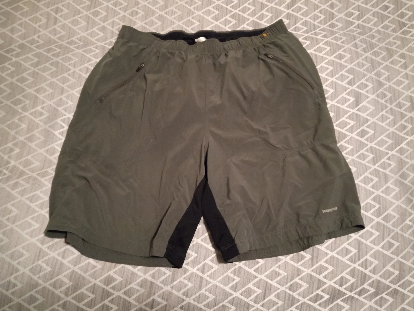 Patagonia Shorts Mens Large Gray Nine Trails Shorts 7.5" Lined Running Hiking