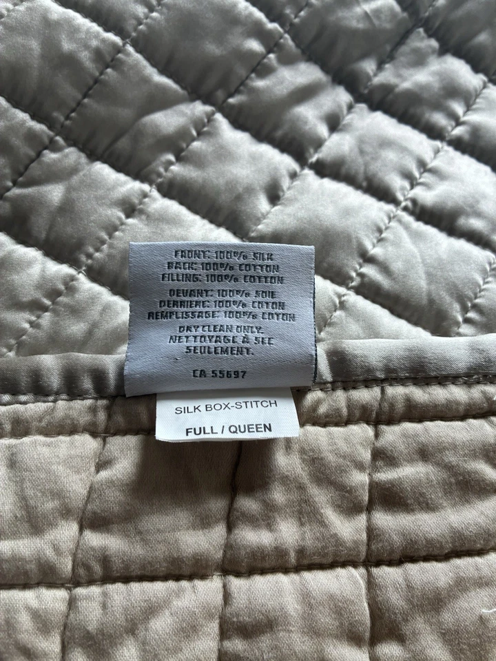Edredón de costura de caja de seda de hardware de restauración Queen Luxury  Foto 3 de 4