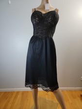 Vintage Vanity Fair Tricot Nylon Black Full Slip Lace Detail Size 36