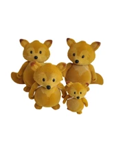 Flocked Lil Woodzies Family Of 4 Fox Figurines Orange Brown Jointed Posable Vtg