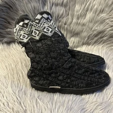 Muk Luks Slippers Boots Women’s Size 6 Fuzzy Black Gray Slip On Shoes NEW