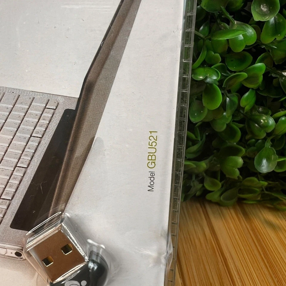 New IOGEAR USB 4.0 Bluetooth Micro Adapter GBU521 - Image 4 of 4