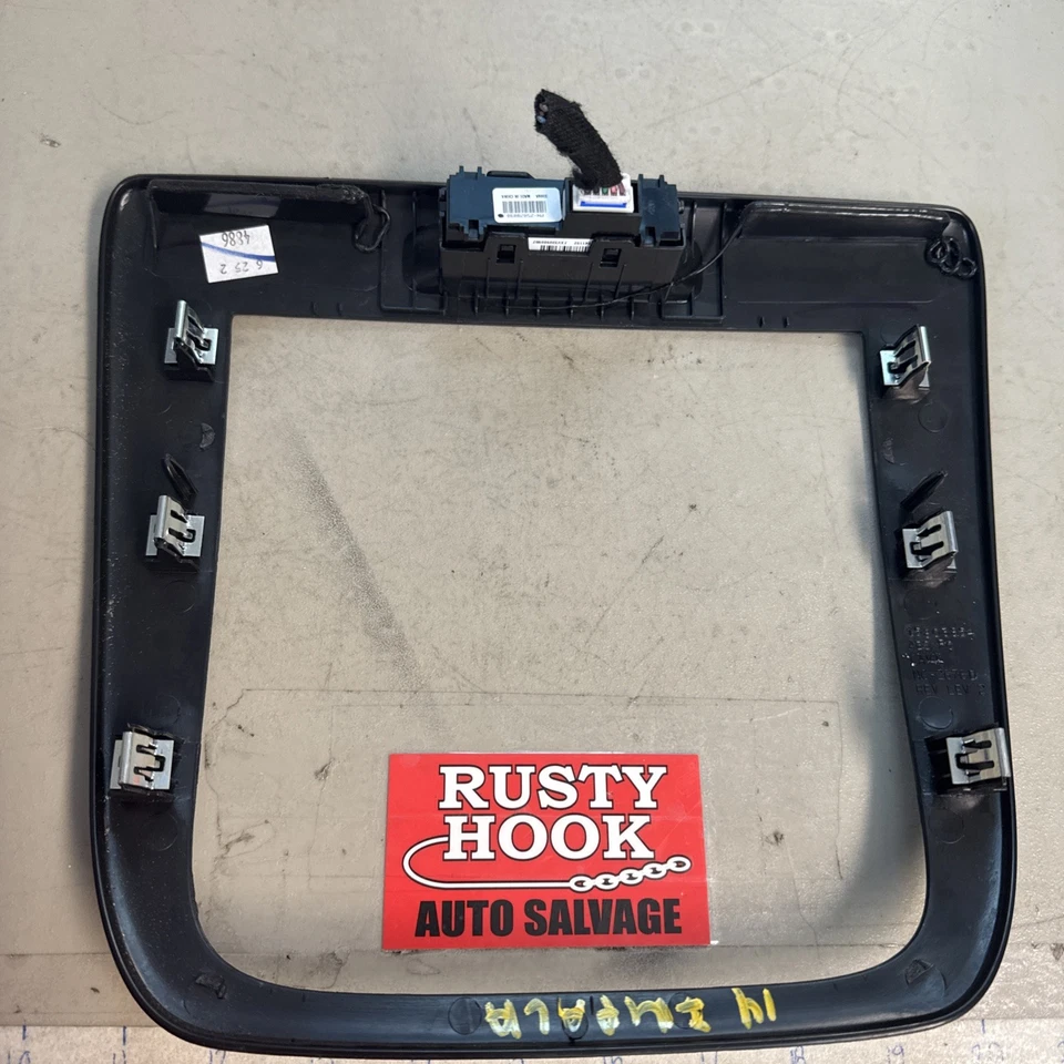 Chevrolet Impala 2014 radio tablero bisel moldura OEM. 15803854 Foto 3 de 4