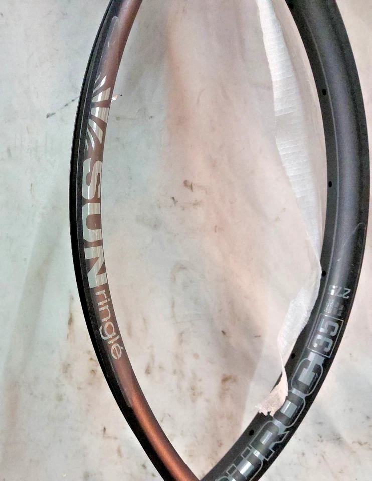 Juego de llantas de bicicleta MTB Sun Ringle Duroc 30 27,5" 650B 32S 584ISO disco doble pared NEGRO Foto 3 de 4