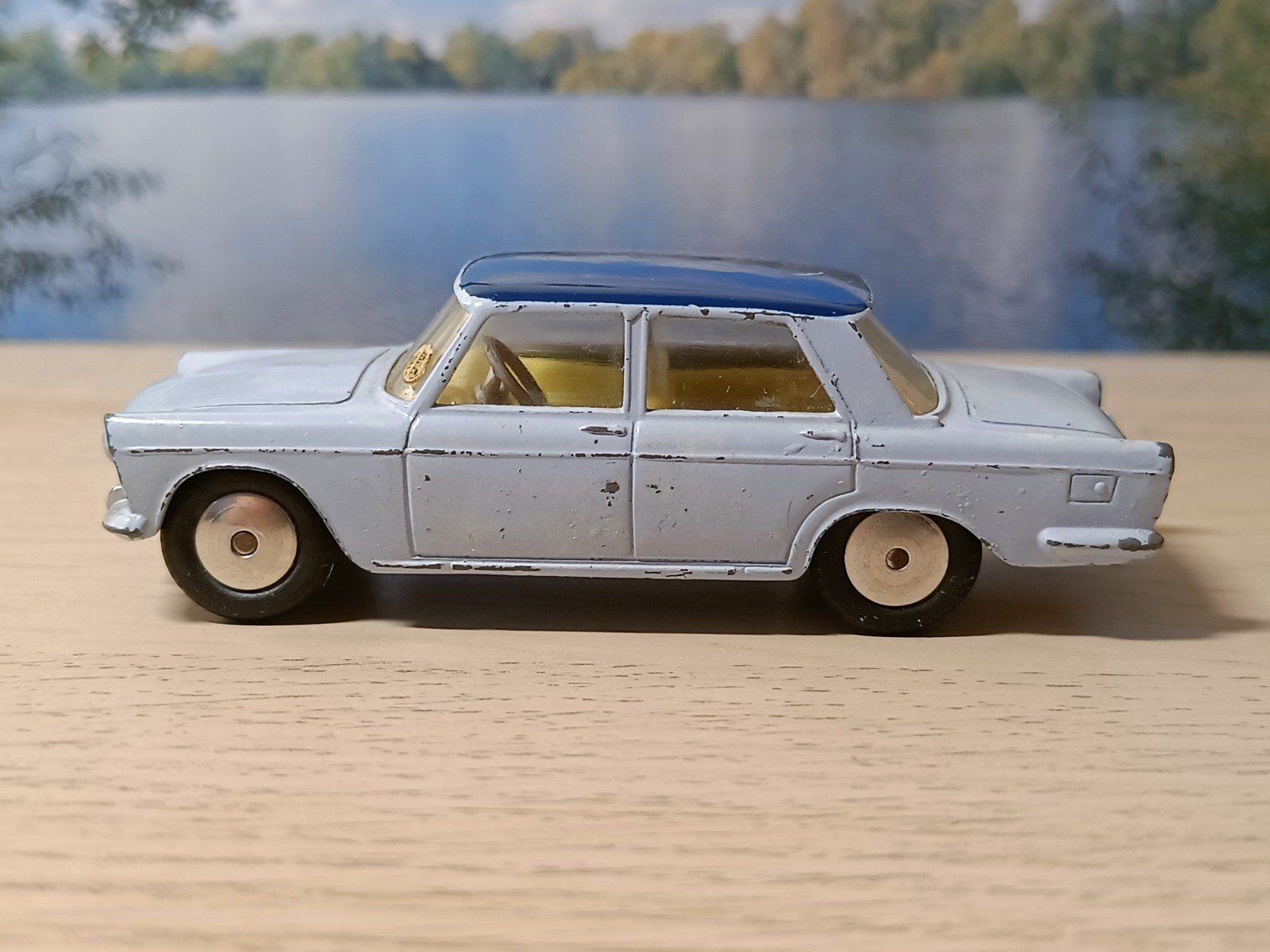 Vitesse Saurer S4c Truck Saurer Diesel Henniez 1952 1:43 217