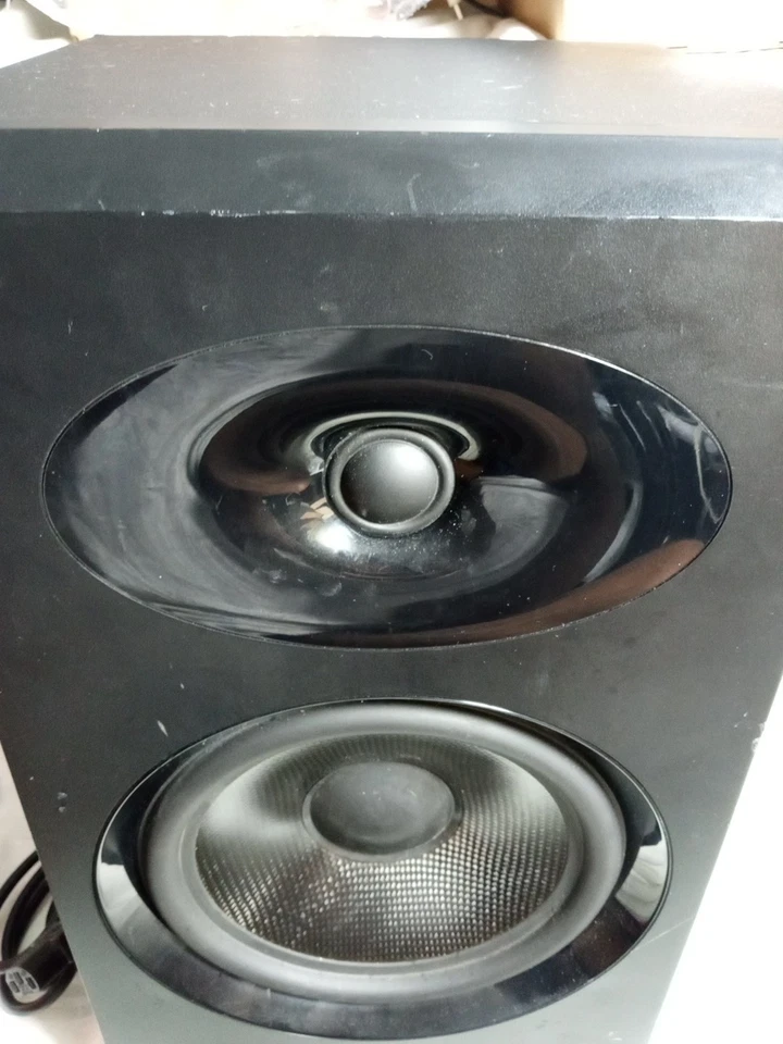 M-Audio BX8 Graphite 8" Powered Studio Monitor Speaker - READ - Image 4 of 4