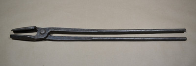 IRON CITY TOOL WORKS - BLACKSMITH TONGS - SQUARE LIP BOLT TONGS - 1'' SQUARE ROD