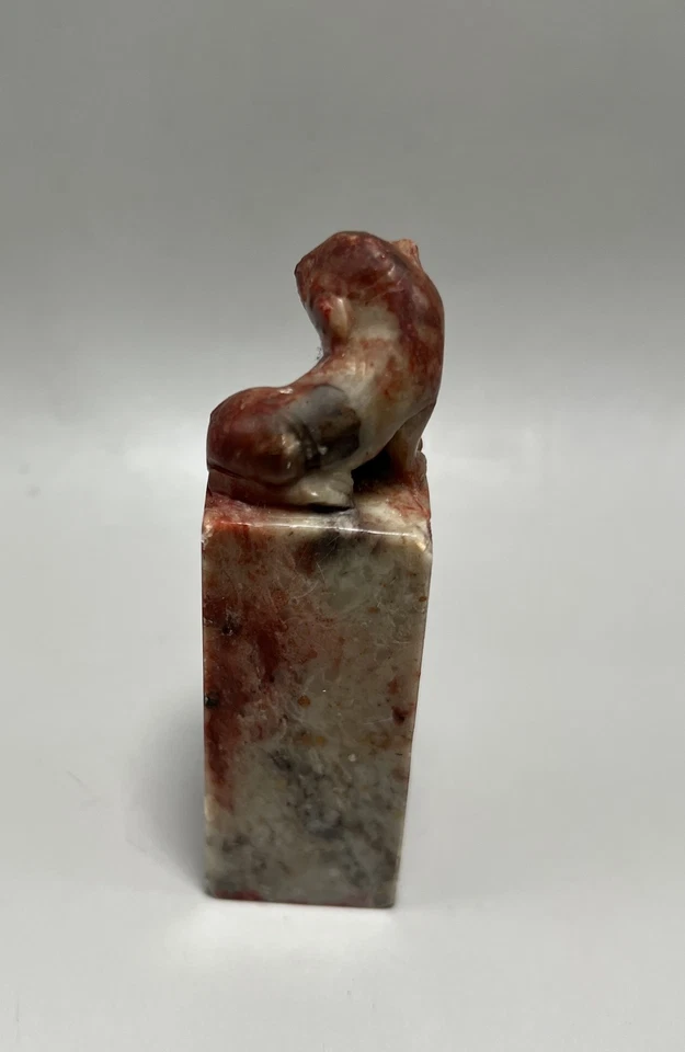 Sello de piedra de jabón chino de colección tallado Foo perro Shishi león escultura roja Foto 3 de 4