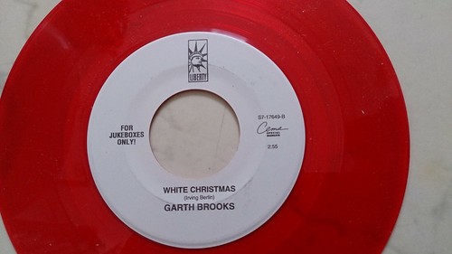 Garth Brooks Silent Night/White Christmas For Jukeboxes Only US Red Vinyl - Picture 2 of 2