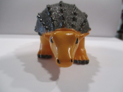 TOY ANKYLOSAURUS DINOSAUR HARD TAIL PLANT EATER FIGURE 2005 5 1/2 X 2 1/2 '' - Picture 2 of 10