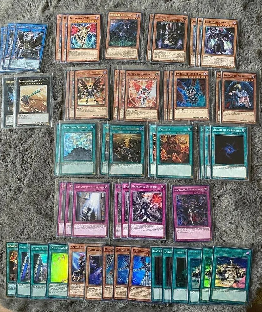 Foto 1 di 10