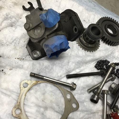 01-07 HONDA VT750 SPIRIT SIDE GEAR WITH FINAL DRIVE 23200-MEG-000 WITH HARDWARE - Picture 8 of 12