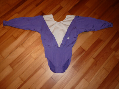 Trikot der Marke Trigema in Größe 158 / 164 / XS in lila / weiß