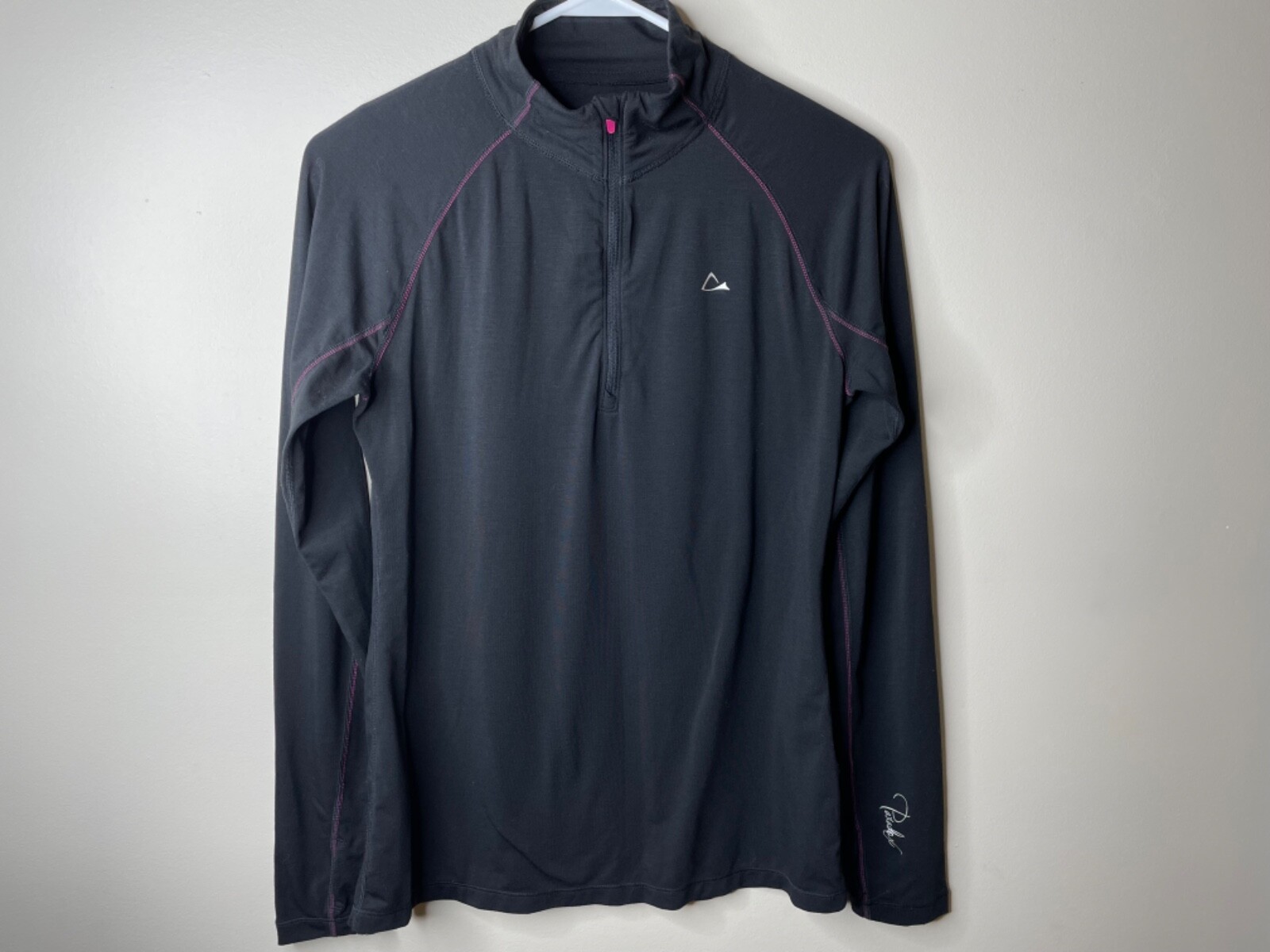 402. paradox merino blend black pink stitch quarter z… Gem