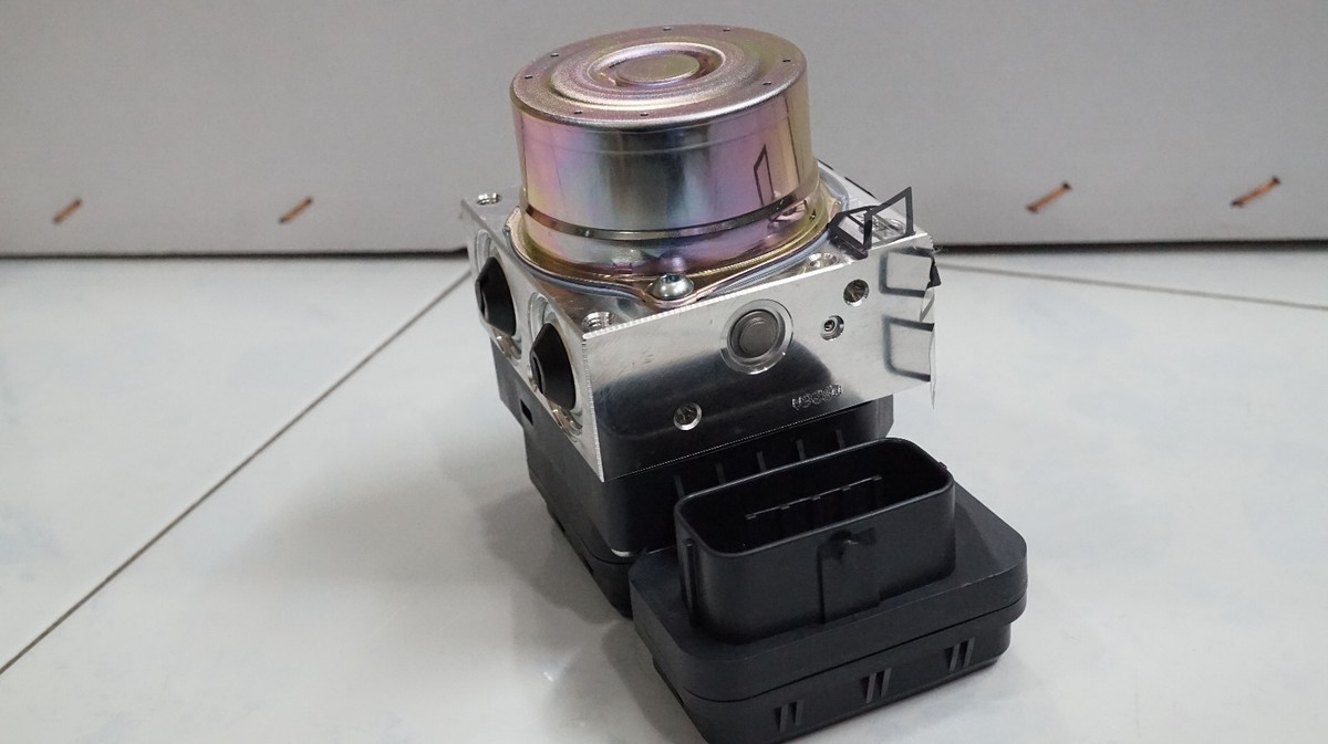 89541-0K070 44510-0K070 GENUINE ANTI-LOCK BRAKE/ABS PUMP For