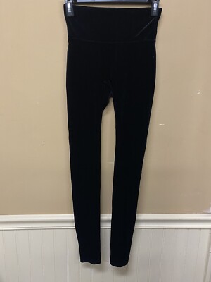 Spanx Black Velvet Leggings Women's Size Small Style 2070