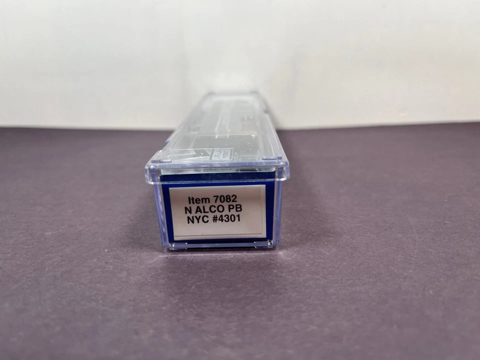 Life Like Trains N Scale Diesel Locomotive 7082 N ALCO PB New York NYC 4301 - Image 3 of 4