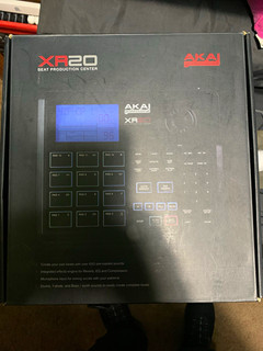 Akai Professional XR20 Digital Drum Machine Note Repeat Tap Tempo Carry Case
