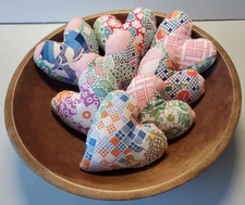 Vintage Dresden Plate Cutter Quilt Hearts Lot of 8 Pastel Cottage Bowl Fillers