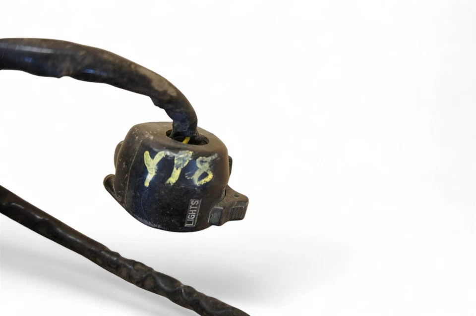 Luces de control izquierdo Yamaha Tx750 Tx 750 interruptores de bocina Y18 *2641O Foto 4 de 4