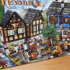 Lego Castle Fantasy Era Medieval Market Village 10193 In 2009 Unopened Rare