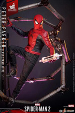In Hand   Hot Toys VGM71 Marvel's Spider-Man 2 Peter Parker Last Stand Suit