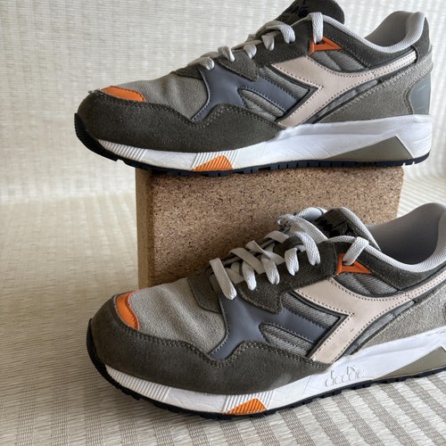 Diadora N9002 Schuhe Herren Größe 9,5 grau oliv weiß Wildleder Mesh Turnschuhe C9923 - Bild 8 von 20