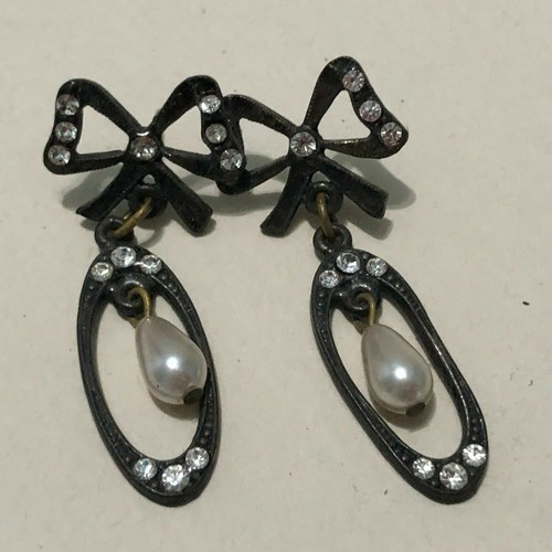 Lot of 10 Vintage Victorian Earrings Gold Tone Enamel Glass Faux Pearl P5 - Picture 2 of 11