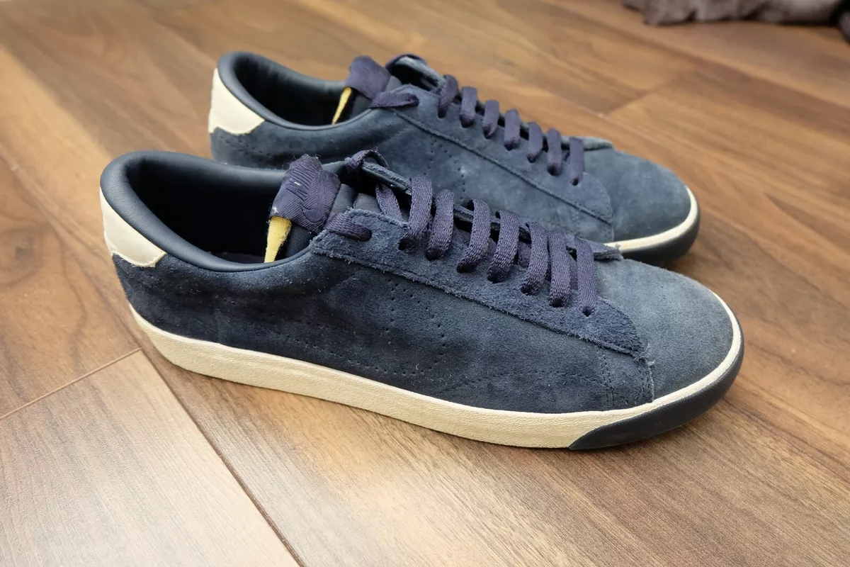 Nike tennis classic suede clearance
