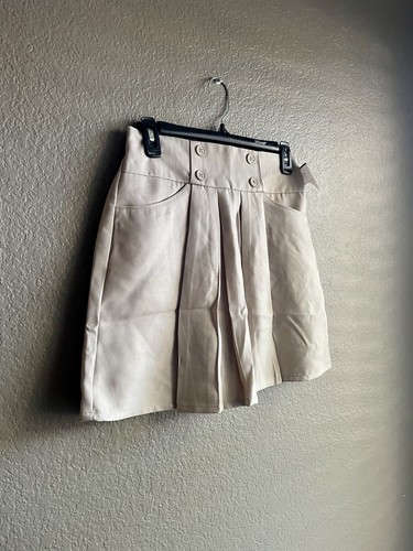 NWT Izod Schoolwear Skort Girls Size 14 Khaki Beige Pleated Mini - Picture 2 of 8