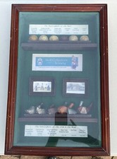 THE DEVELOPMENT OF GOLFBALLS and IRONS : Golf collectors society golf Shadow box