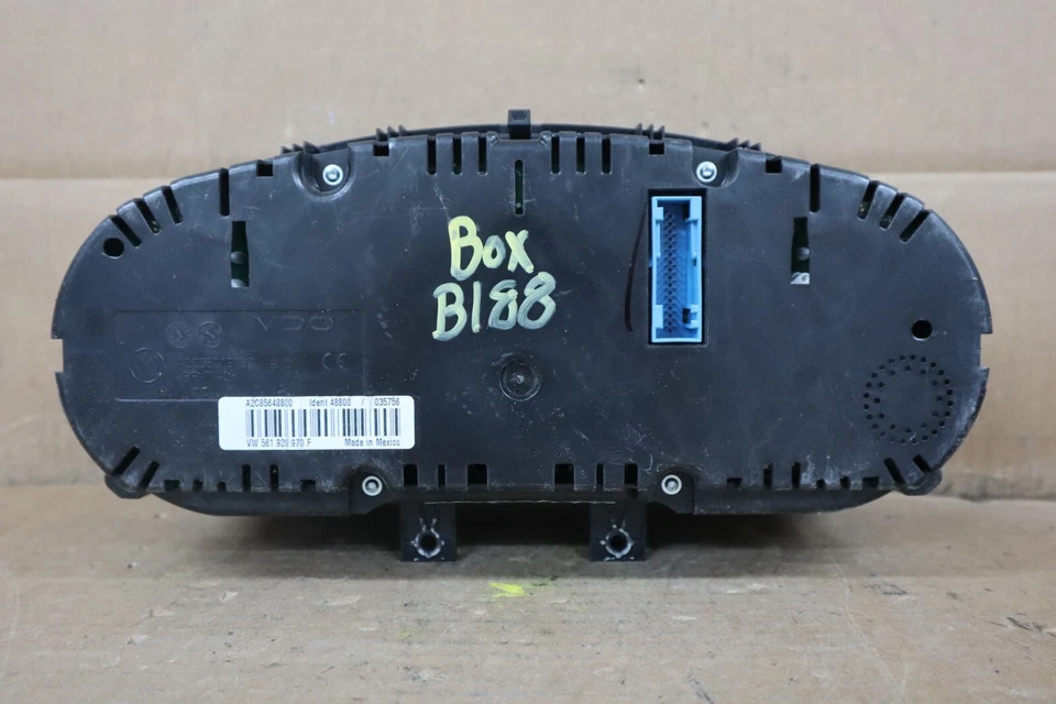 16 Volkswagen Passat Instrument Head Speedometer Gauge Cluster OEM 49,497 Miles - Image 2 of 4