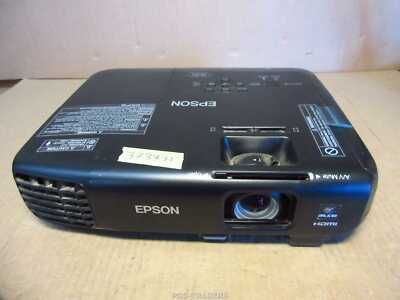 Epson EB-X03 Projector Beamer 2700 LUMENS HDMI - 3737 HOURS / BAD PROJECTION